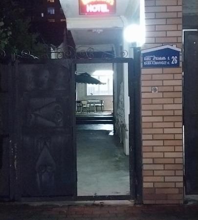 Hostel Gomani Batumi Exterior foto