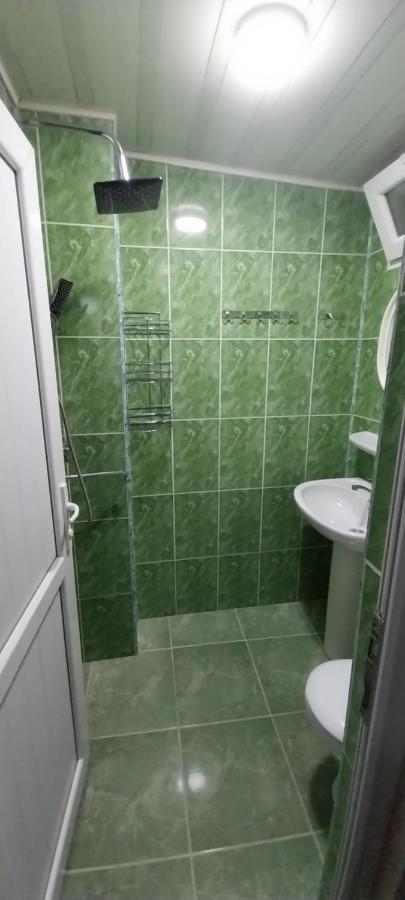 Hostel Gomani Batumi Exterior foto